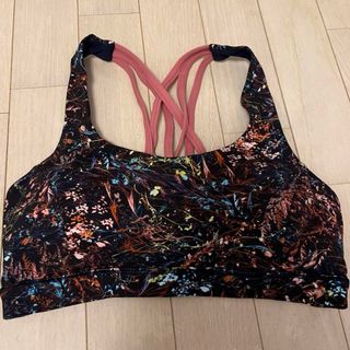 ルルレモン(lululemon)のlululemon ブラトップ(ヨガ)