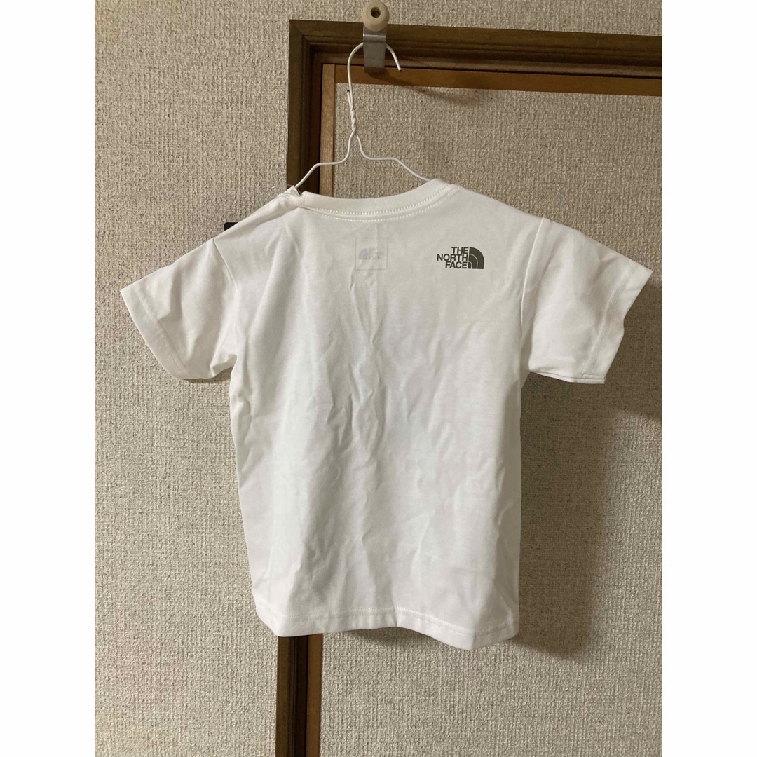 THE NORTH FACE(ザノースフェイス)のザノースフェイス キッズ スクエアロゴＴシャツ WN 100 NTJ32361 キッズ/ベビー/マタニティのキッズ服男の子用(90cm~)(Tシャツ/カットソー)の商品写真