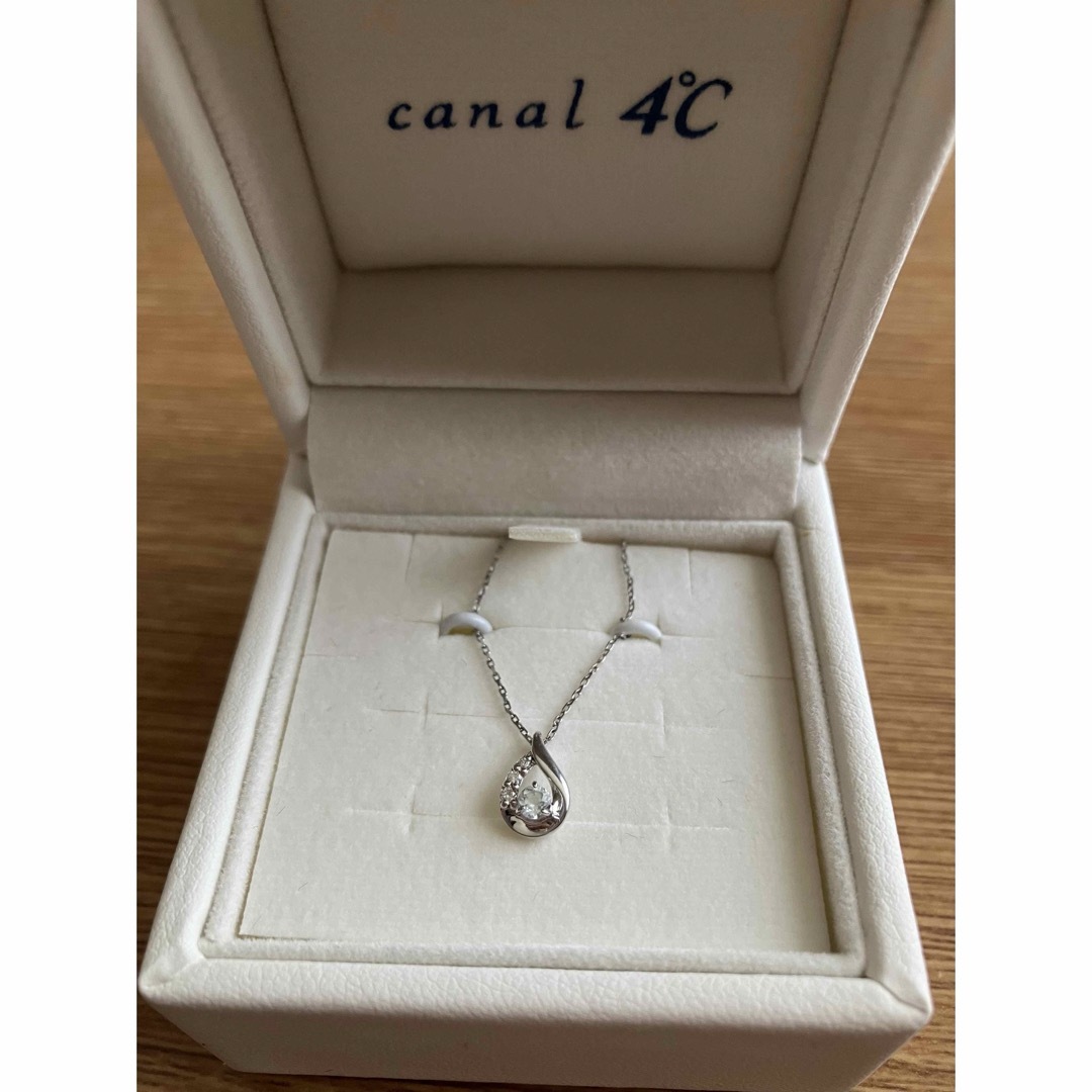 canal４℃(カナルヨンドシー)の4℃ エターナルシルバーネックレス しずくモチーフ シルバー アクアマリン レディースのアクセサリー(ネックレス)の商品写真