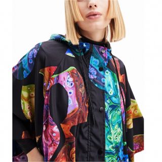 デシグアル(DESIGUAL)の新品✨タグ付き♪定価25,800円　デシグアル  レインコート　大特価‼️(レインコート)