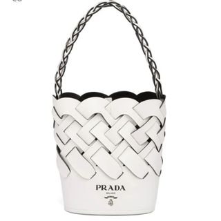 プラダ(PRADA)のPRADA プラダ ハンドバック 編み込みバック バケツ型バック(ハンドバッグ)