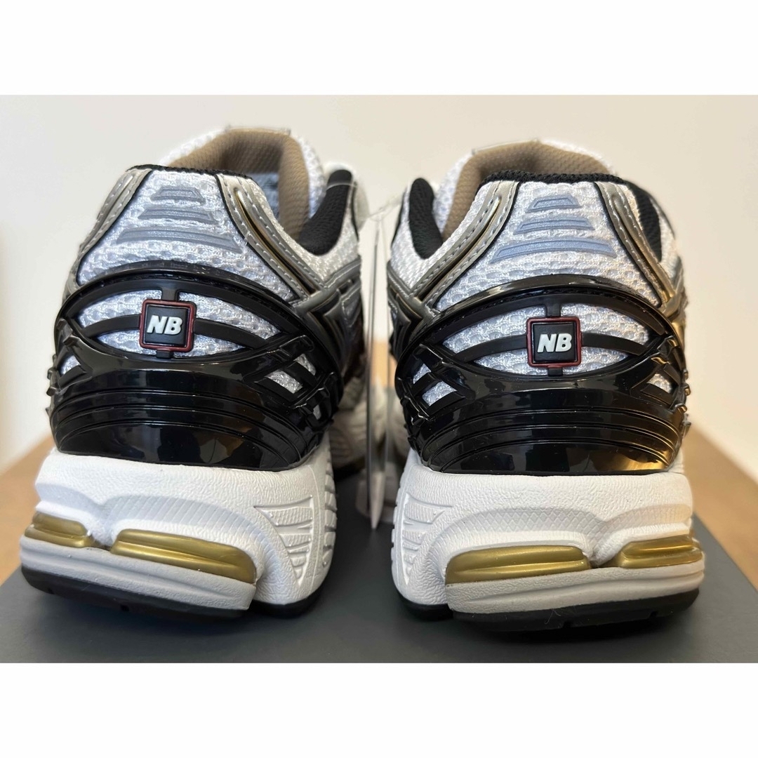 人気モデル!New Balance M1906RA 24.5㎝ ニューバランス 人気モデル!New Balance M1906RA 24.5㎝ ニューバランス