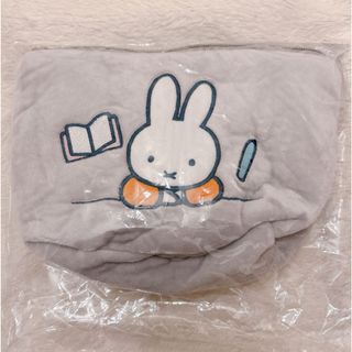 ミッフィー(miffy)のミッフィー ポーチ グッズ メイクポーチ 収納 新作 新品未使用(ポーチ)