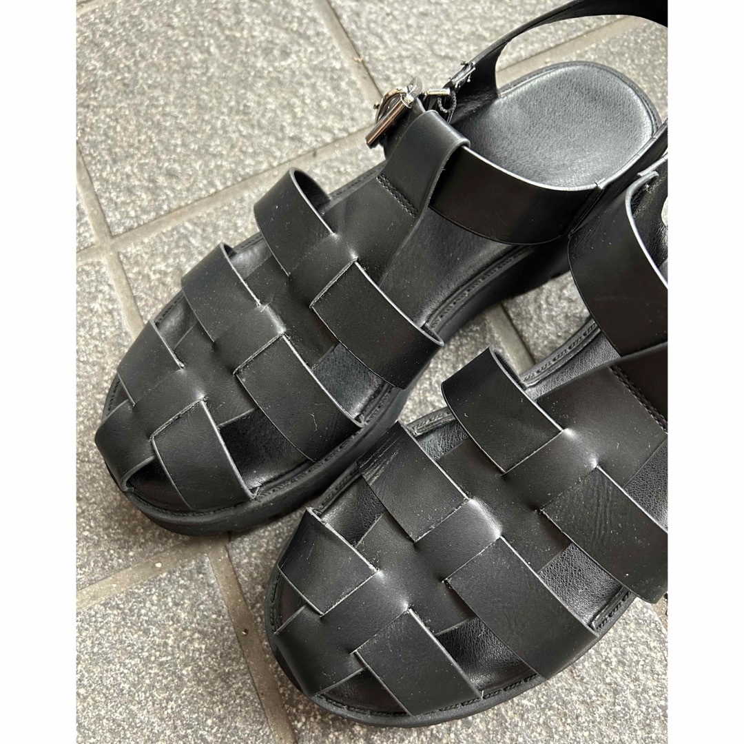 GU(ジーユー)のGU グルカサンダル  Lサイズ レディースの靴/シューズ(サンダル)の商品写真