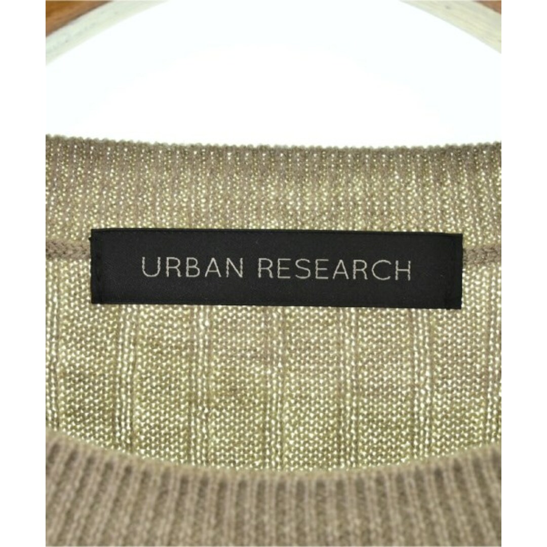 URBAN RESEARCH(アーバンリサーチ)のURBAN RESEARCH アーバンリサーチ ニット・セーター F ベージュ 【古着】【中古】 レディースのトップス(ニット/セーター)の商品写真