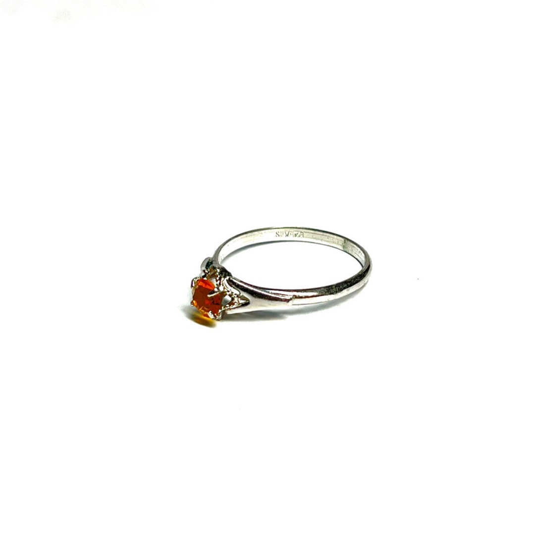 シトリン　リング　シルバー　指輪　鑑定済み　刻印有り レディースのアクセサリー(リング(指輪))の商品写真