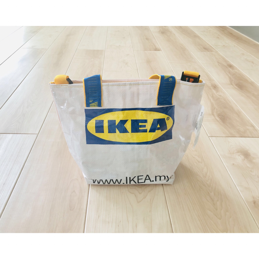 IKEA（イケア）リメイクトートバッグ　ホワイト レディースのバッグ(トートバッグ)の商品写真