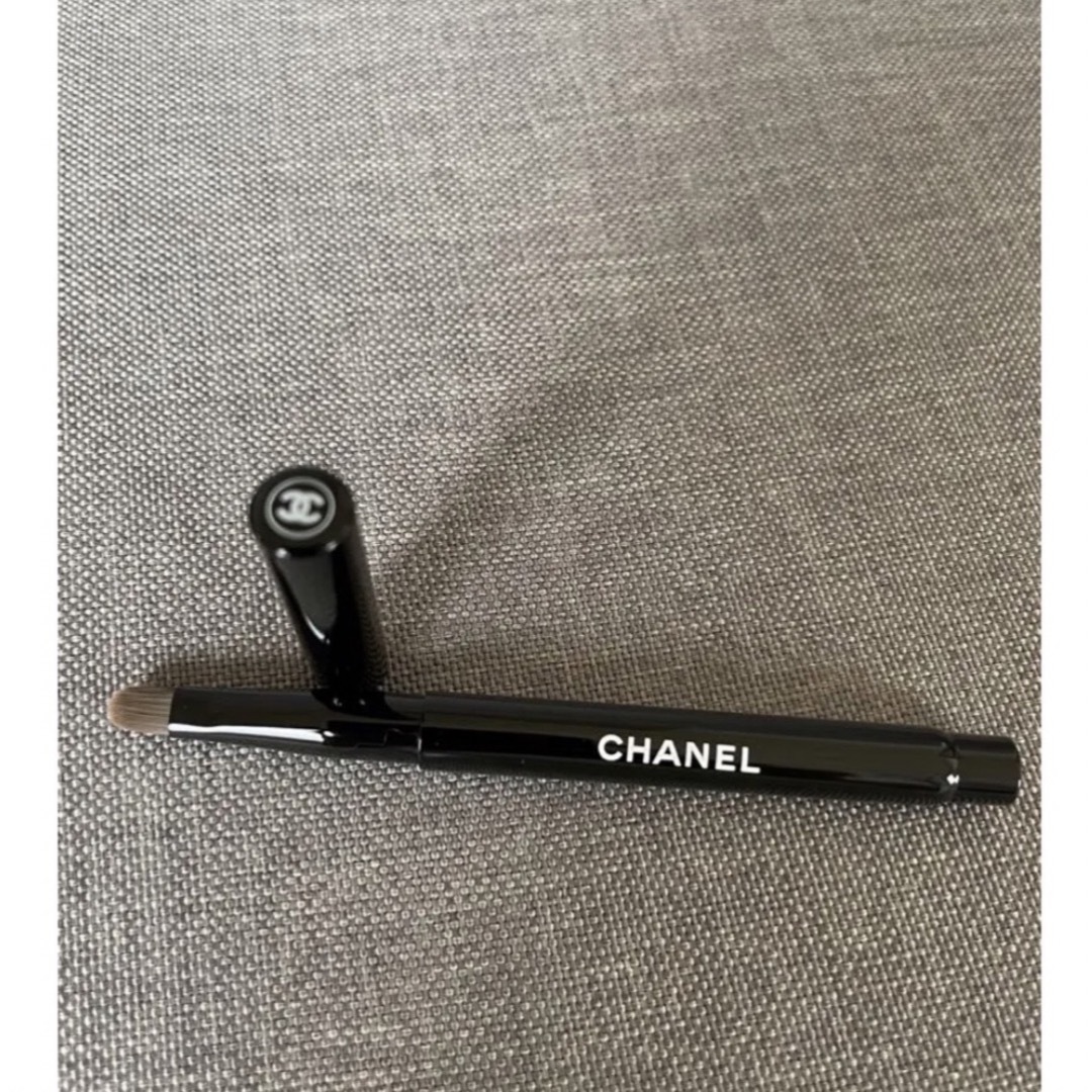 CHANEL(シャネル)のシャネル　パンソーレーヴル リップブラシ シャネル コスメ/美容のメイク道具/ケアグッズ(ブラシ・チップ)の商品写真