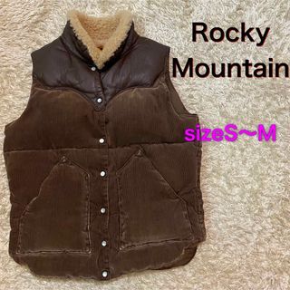 ロッキーマウンテンフェザーベッド(Rocky Mountain Featherbed)のロッキーマウンテン　コーデュロイ　RMFB ダウンベスト　9/10 サイズM(ダウンベスト)