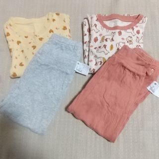 ユニクロ(UNIQLO)のユニクロ　ダブルフェイス　コットン　パジャマ　長袖　100cm 綿100％(パジャマ)