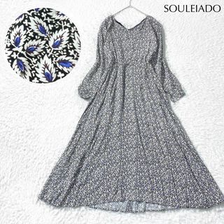 ソレイアード(SOULEIADO（TOMORROWLAND）)の【美品】SOULEIADO リーフ柄 シャーリング ワンピース(ロングワンピース/マキシワンピース)