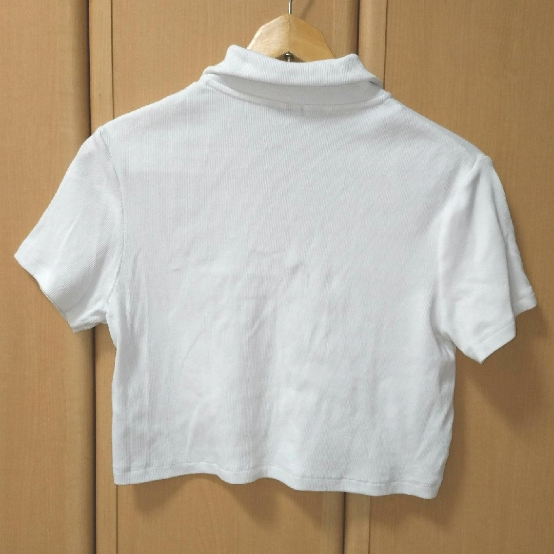 H&M(エイチアンドエム)のH&M クロップドトップス レディースのトップス(Tシャツ(半袖/袖なし))の商品写真