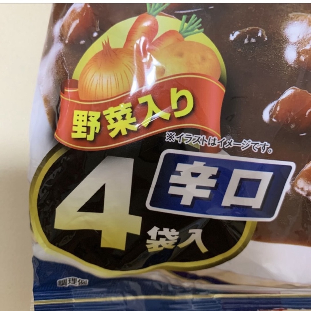 大塚食品(オオツカショクヒン)の計8袋（全て辛口）【ビストロ倶楽部 濃厚カレー】　 食品/飲料/酒の加工食品(レトルト食品)の商品写真