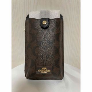 COACH - COACH コーチ　スマホ携帯ショルダーケース　ブラウン　大人気　新品　未使用