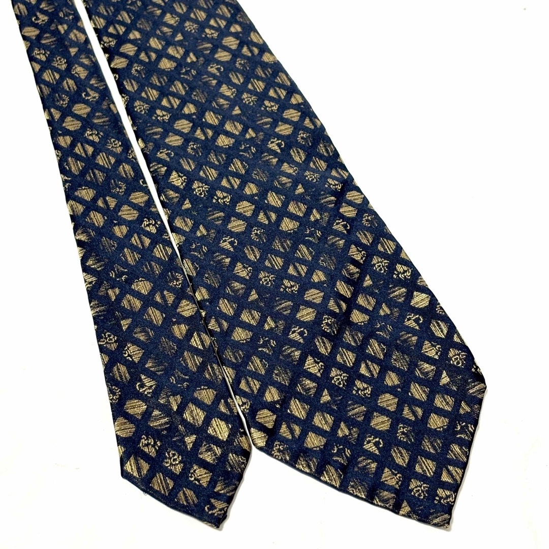 Dunhill(ダンヒル)の美品✨ダンヒル  光沢  ネクタイ  シルク  お洒落✨ メンズのファッション小物(ネクタイ)の商品写真