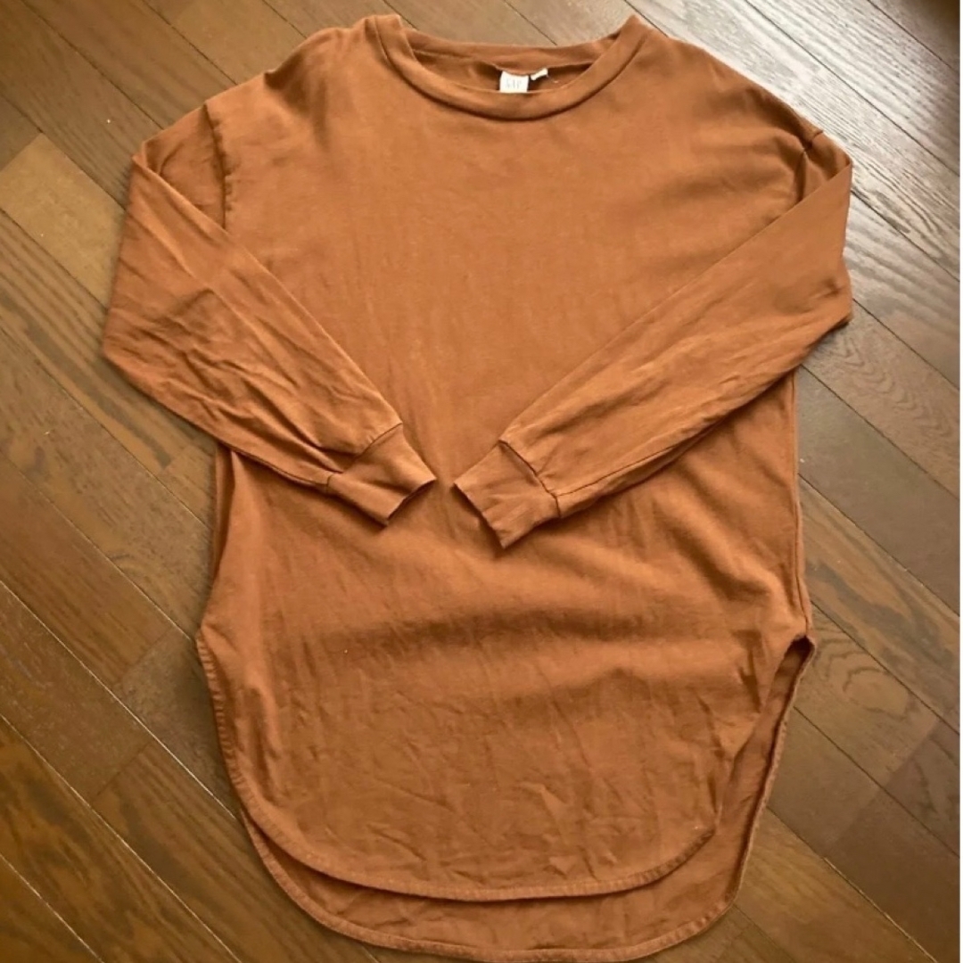 GAP(ギャップ)のロンT レディースのトップス(Tシャツ(長袖/七分))の商品写真