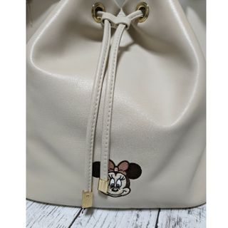 ディズニー(Disney)のミニーリュックサック　バッグパック美品(リュック/バックパック)