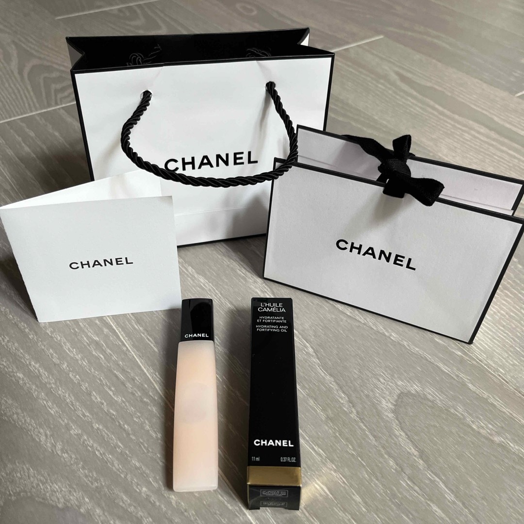 CHANEL(シャネル)のyoshimi710様専用ギフトラッピングなし コスメ/美容のネイル(ネイルケア)の商品写真