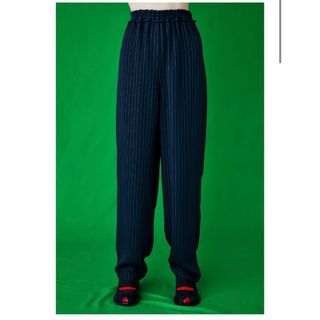 エンフォルド(ENFOLD)のENFOLD RELAX EGG WIDE-PANTS エッグパンツ 24SS(カジュアルパンツ)