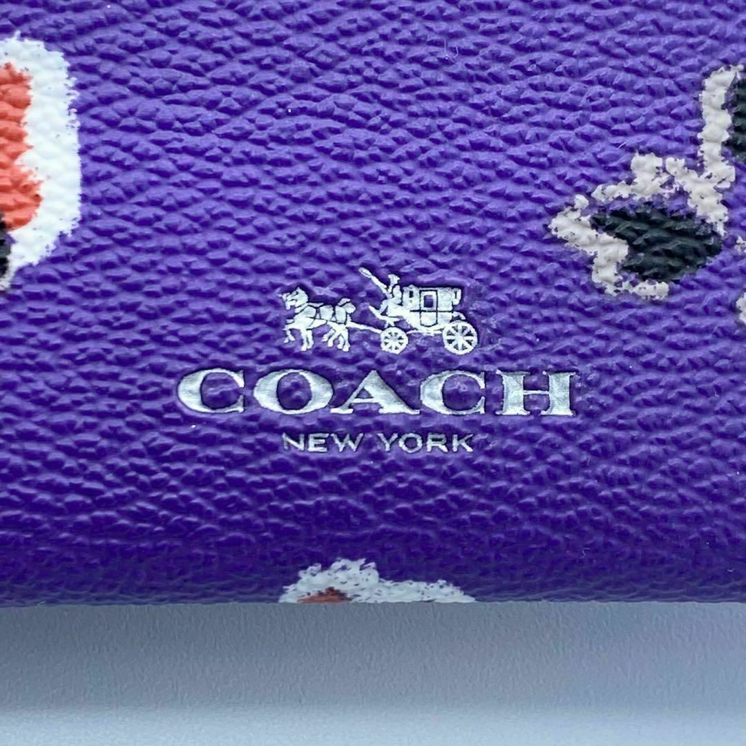 COACH(コーチ)の《未使用に近い　超美品》　コーチ　ブランブルローズ　花柄　レザー　カードケース レディースのファッション小物(名刺入れ/定期入れ)の商品写真