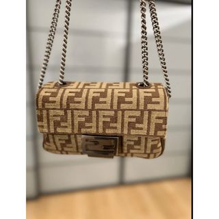 フェンディ(FENDI)のFENDIバゲットチェーンバッグ(ショルダーバッグ)