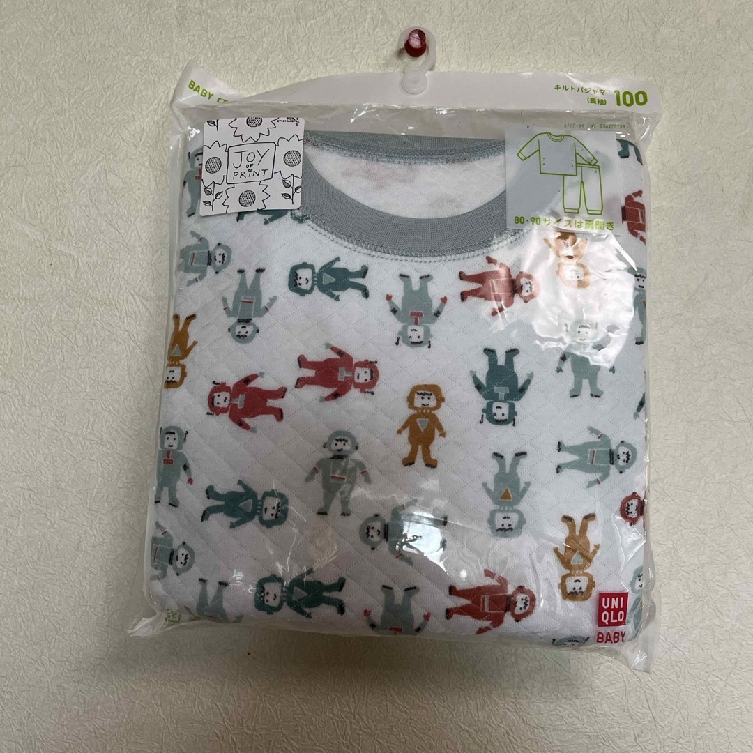 UNIQLO(ユニクロ)の新品　UNIQLO baby 100 キルトパジャマ　パジャマ キッズ/ベビー/マタニティのキッズ服男の子用(90cm~)(パジャマ)の商品写真