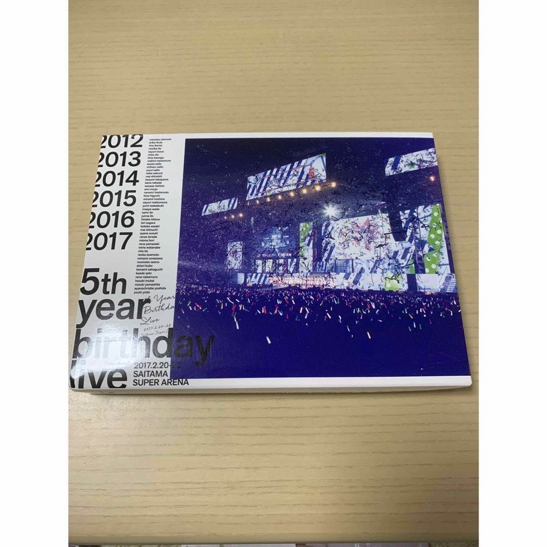 乃木坂46(ノギザカフォーティーシックス)の乃木坂46 5th BIRTHDAY LIVE完全生産限定盤(Blu-ray)  エンタメ/ホビーのDVD/ブルーレイ(アイドル)の商品写真