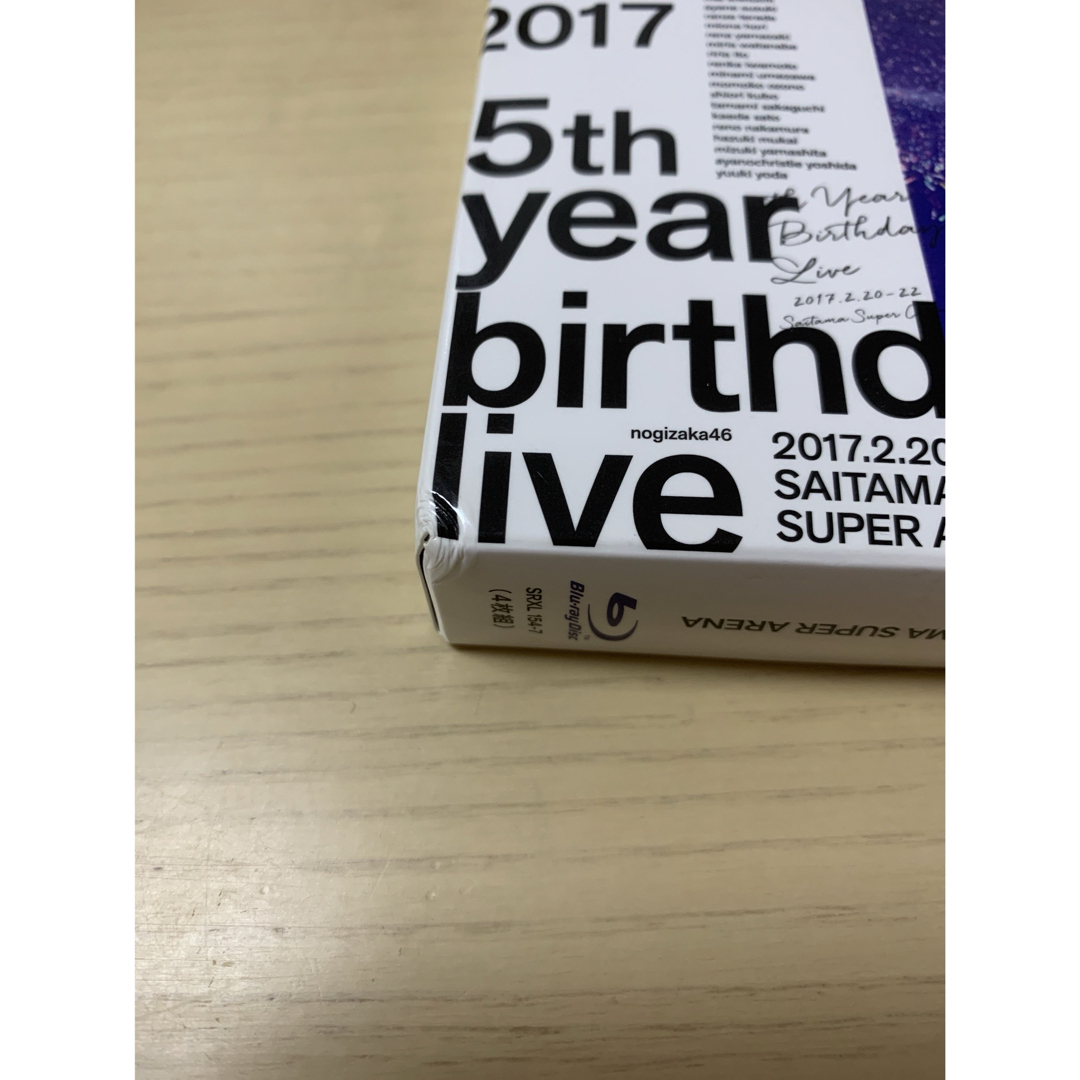 乃木坂46(ノギザカフォーティーシックス)の乃木坂46 5th BIRTHDAY LIVE完全生産限定盤(Blu-ray)  エンタメ/ホビーのDVD/ブルーレイ(アイドル)の商品写真