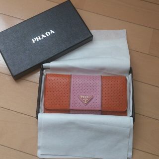 プラダ(PRADA)のPRADA★プラダの財布★送料込み！(財布)