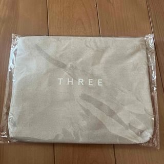 スリー(THREE)の新品未使用THREEポーチ(ポーチ)