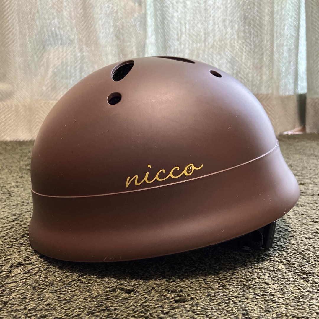 nicco 幼児用ヘルメット　クミカ 自動車/バイクのバイク(ヘルメット/シールド)の商品写真