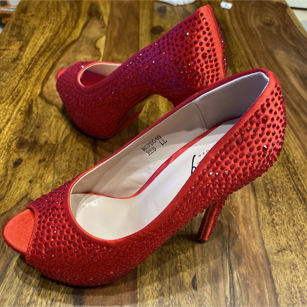 dazzy store(デイジーストア)のdazzy 赤 パンプス ハイヒール レディースの靴/シューズ(ハイヒール/パンプス)の商品写真