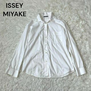 イッセイミヤケ(ISSEY MIYAKE)のISSEY イッセイミヤケ　白シャツ　シャツ　M(シャツ)