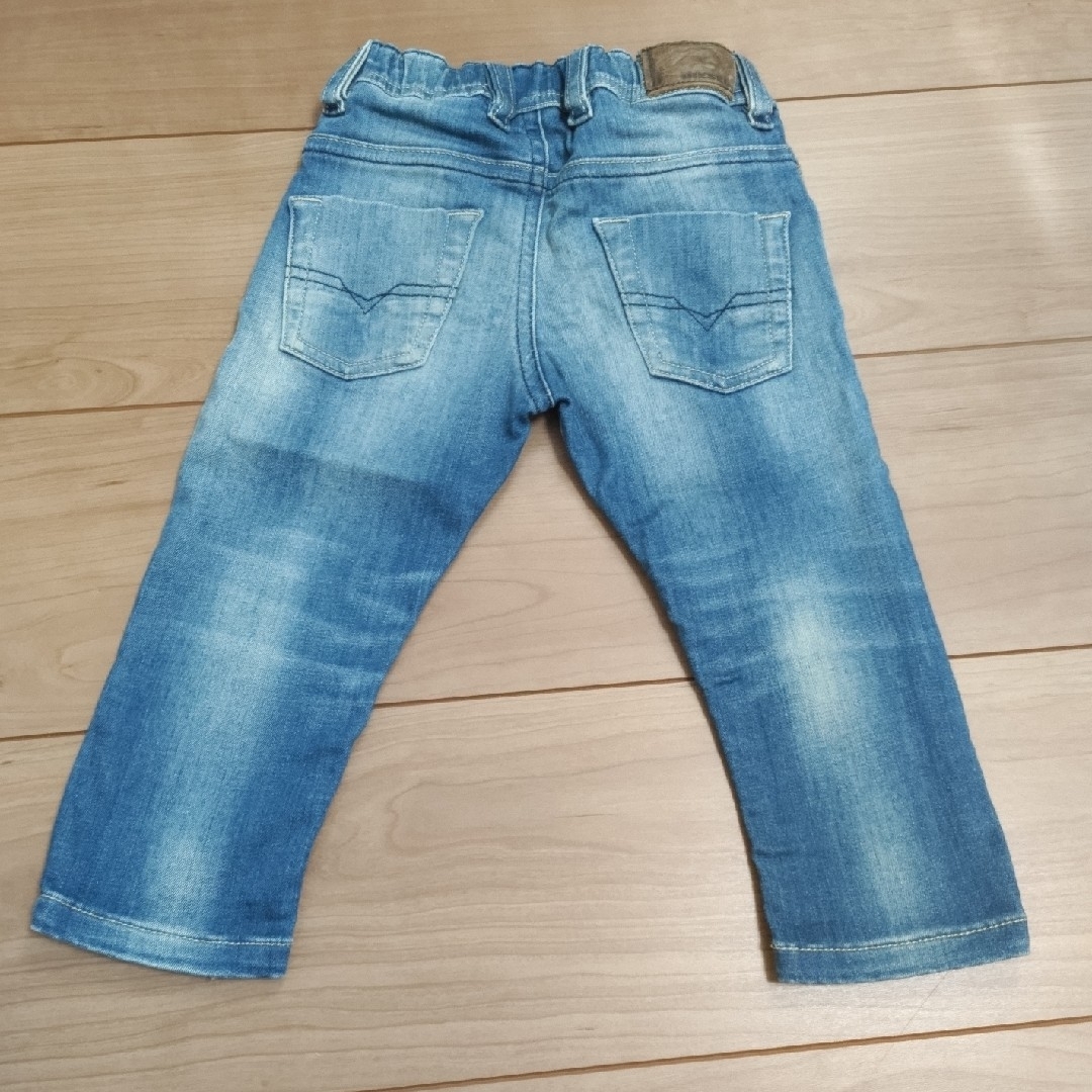 DIESEL(ディーゼル)のDIESEL　子供　デニム キッズ/ベビー/マタニティのキッズ服男の子用(90cm~)(パンツ/スパッツ)の商品写真