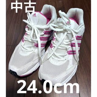 アディダス(adidas)の中古　adidas ランニングシューズ　24.0cm(スニーカー)