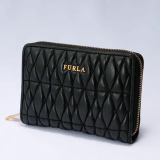 フルラ(Furla)の【美品】FURULA　フルラ　キルティング ラウンドファスナー財布 COMETA(財布)