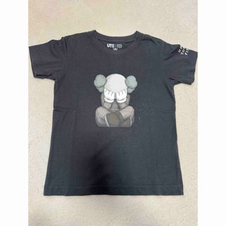 ユニクロ(UNIQLO)のUNIQLO KAWS(Tシャツ/カットソー)