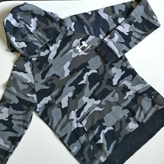 UNDER ARMOUR★ジュニアカモ柄スウェットパーカ★YXL★即購入OK‼