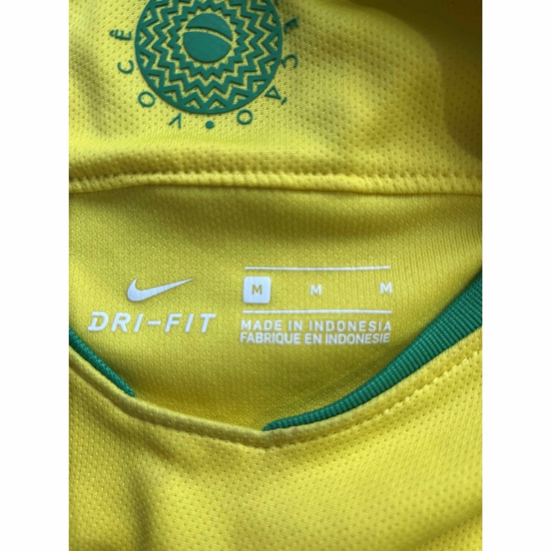 NIKE(ナイキ)のブラジル代表　ユニフォーム　オーセンティック　2018 スポーツ/アウトドアのサッカー/フットサル(ウェア)の商品写真