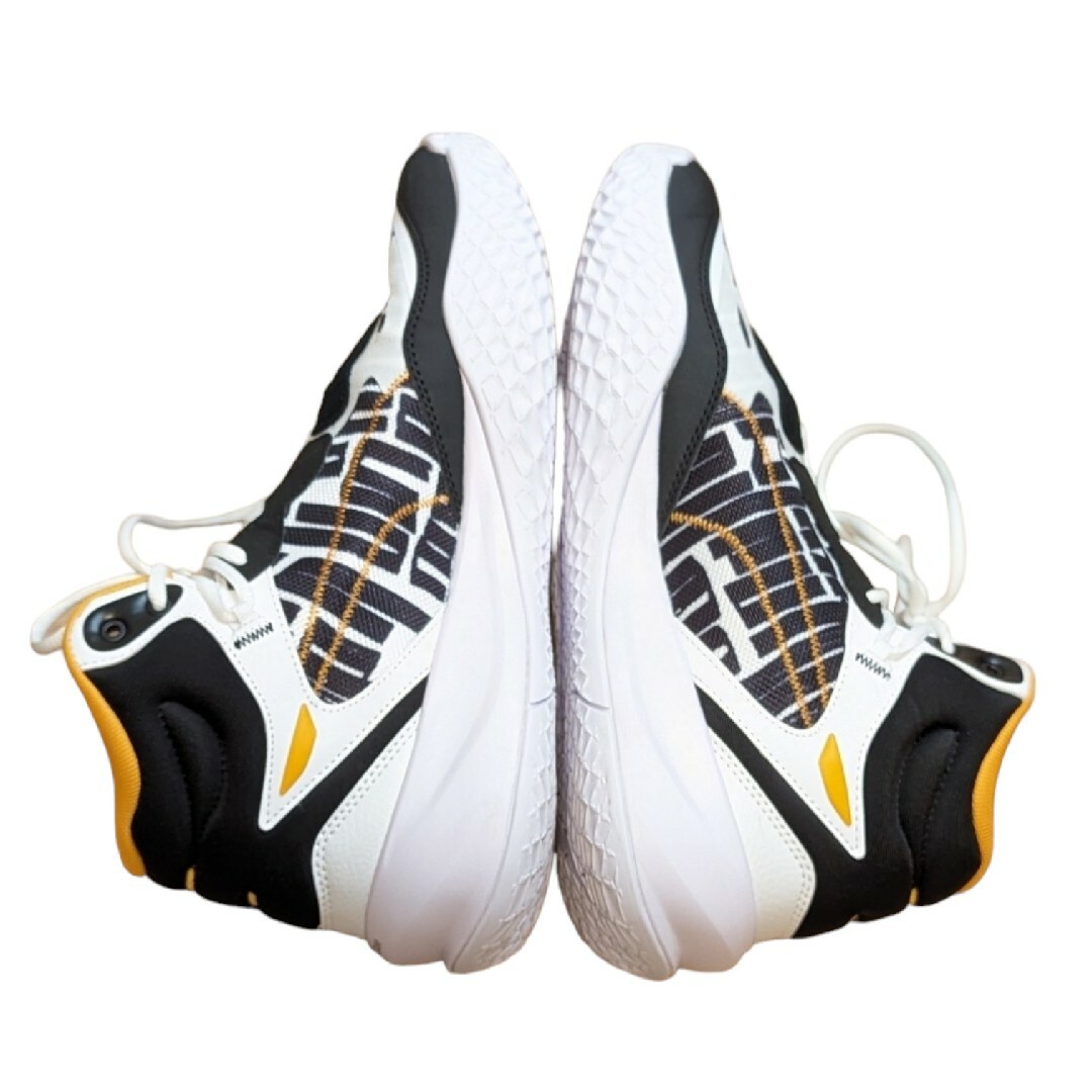 PUMA(プーマ)のPUMA プーマ 28.5cm バスケットボール プレイメーカー バッシュ メンズの靴/シューズ(スニーカー)の商品写真
