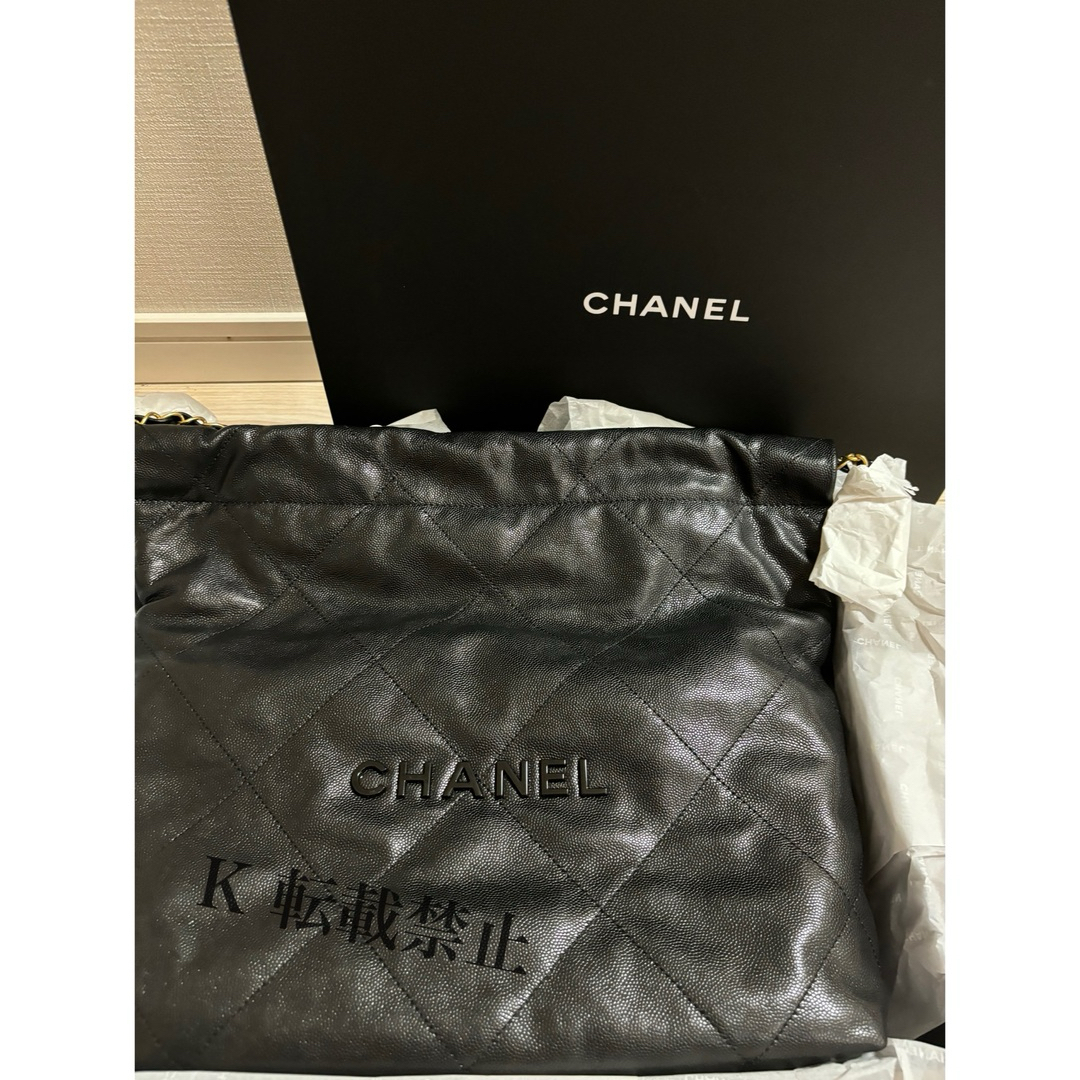 CHANEL(シャネル)の【入手困難】CHANEL シャネル　22 ハンドバッグ　ホーボー　キャビアスキン レディースのバッグ(ハンドバッグ)の商品写真