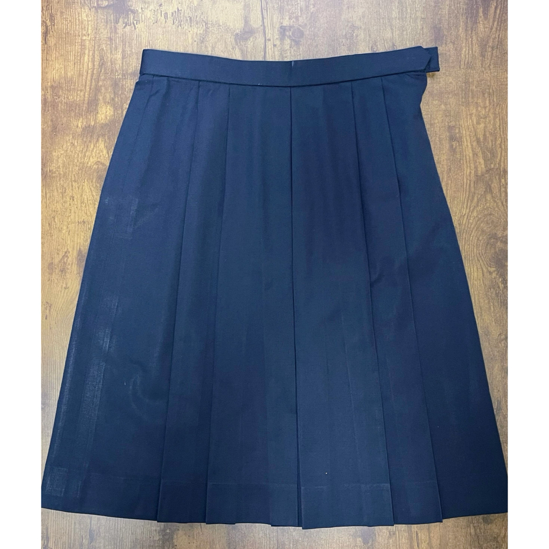 制服　夏服　プリーツスカート　紺 エンタメ/ホビーのコスプレ(衣装)の商品写真