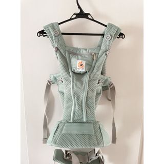 Ergobaby - 【美品】エルゴベビー オムニブリーズ 