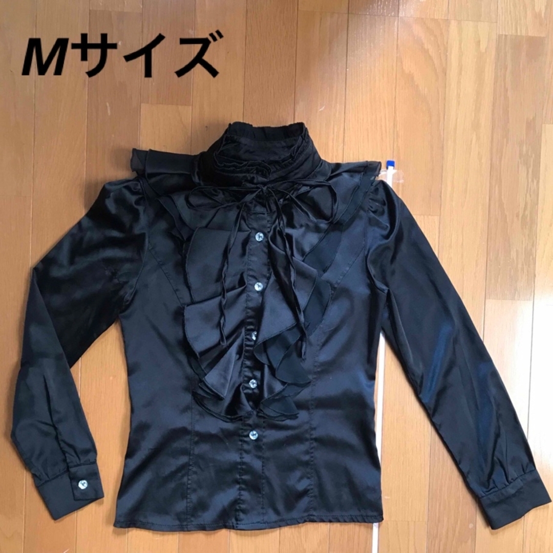 黒フリルブラウスM レディースのトップス(シャツ/ブラウス(長袖/七分))の商品写真