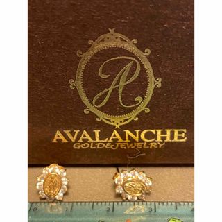 アヴァランチ(AVALANCHE)の10K イエローゴールド ジルコニア　ピアスセット(ピアス(両耳用))