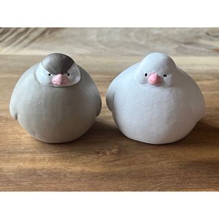 【新品】文鳥の置物(2つ)(置物)