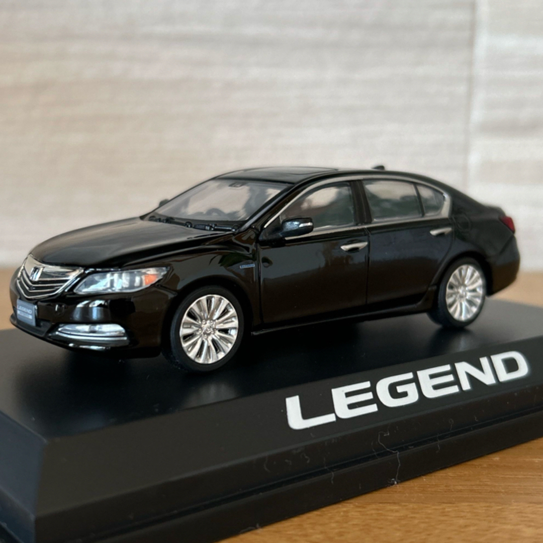 ホンダ(ホンダ)のLEGEND HYBRID  1/43   非売品 エンタメ/ホビーのおもちゃ/ぬいぐるみ(ミニカー)の商品写真