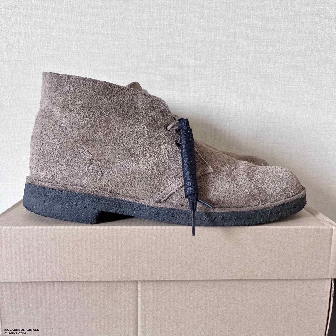 Clarks(クラークス)のClarks Desert Boot UK7 メンズの靴/シューズ(ブーツ)の商品写真