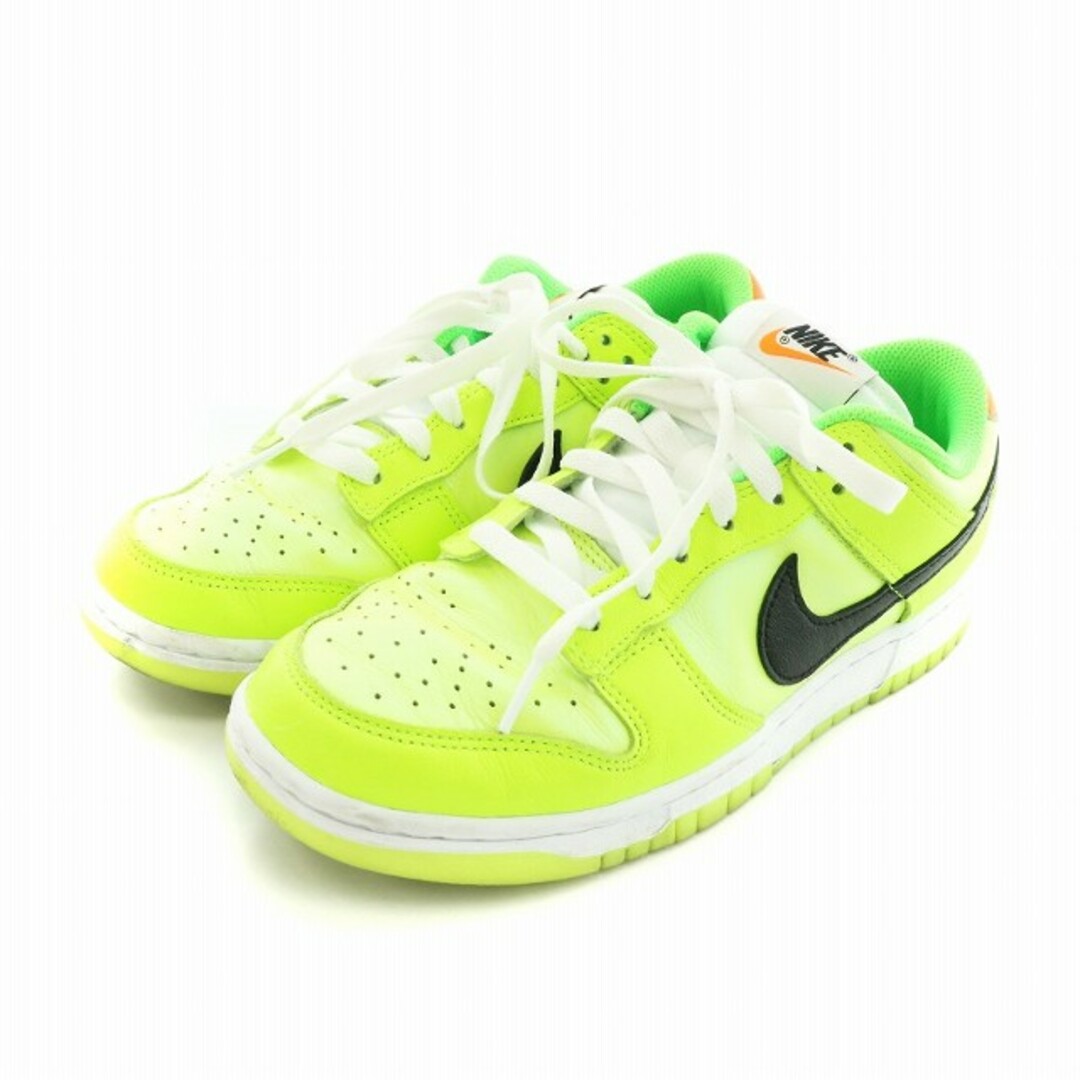 NIKE(ナイキ)の NIKE DUNK LOW スニーカー シューズ 緑 黄 FJ4610 702 メンズの靴/シューズ(スニーカー)の商品写真