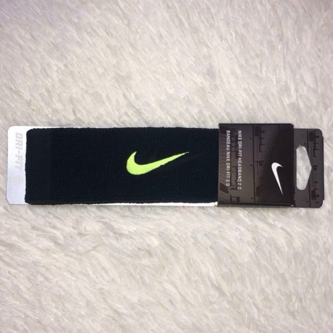 NIKE(ナイキ)のナイキ ドライフィットヘッドバンド BN2009 ブラック×イエロー  スポーツ/アウトドアのトレーニング/エクササイズ(トレーニング用品)の商品写真